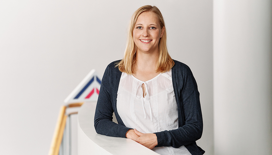 Frau Kim-Kristin Haß